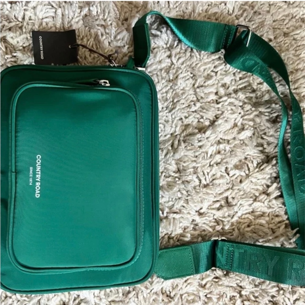 COUNTRY ROAD CROSSBODY BAG